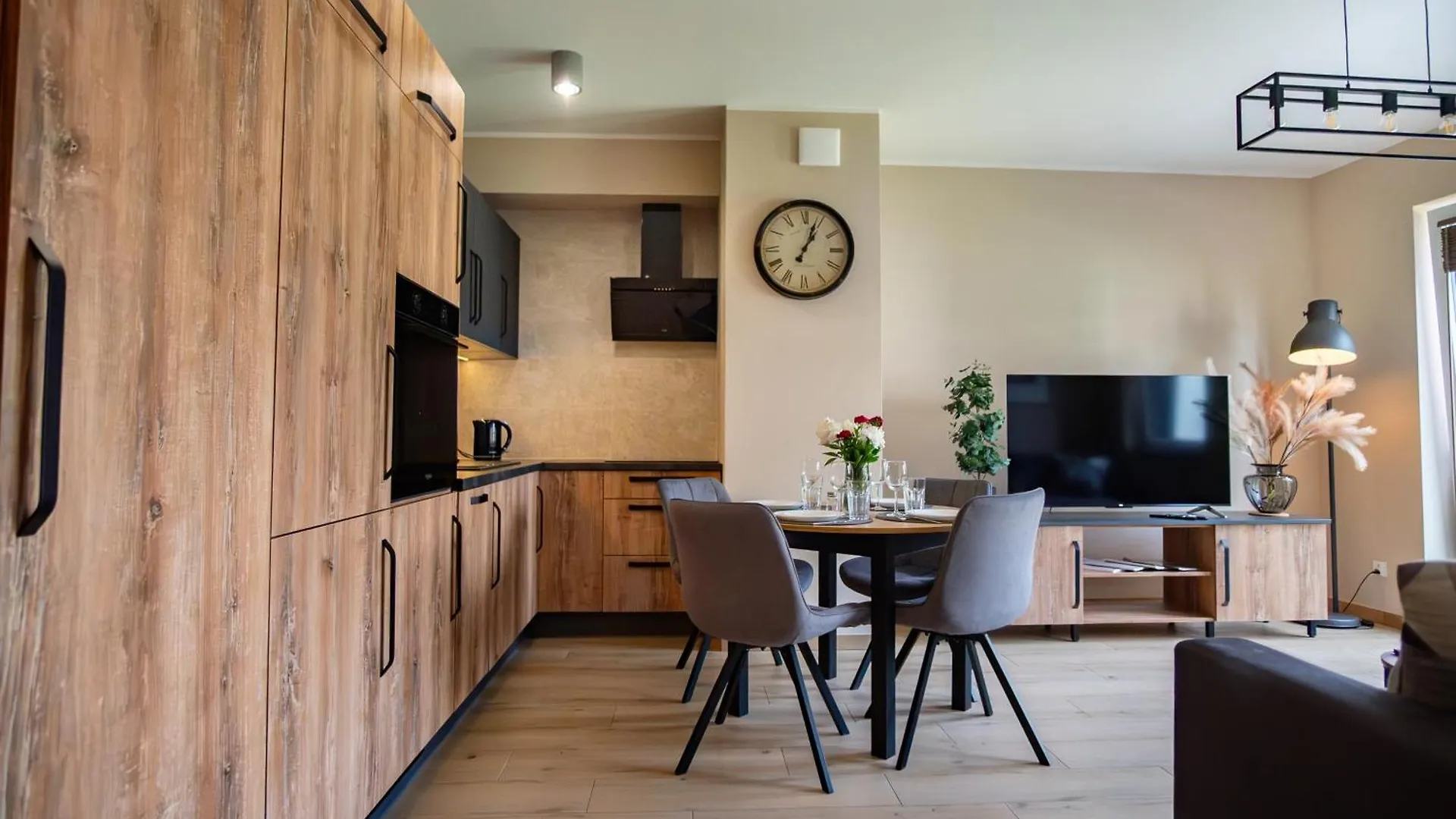 Poznan Jezyk-Luxury Apartment Free Parking