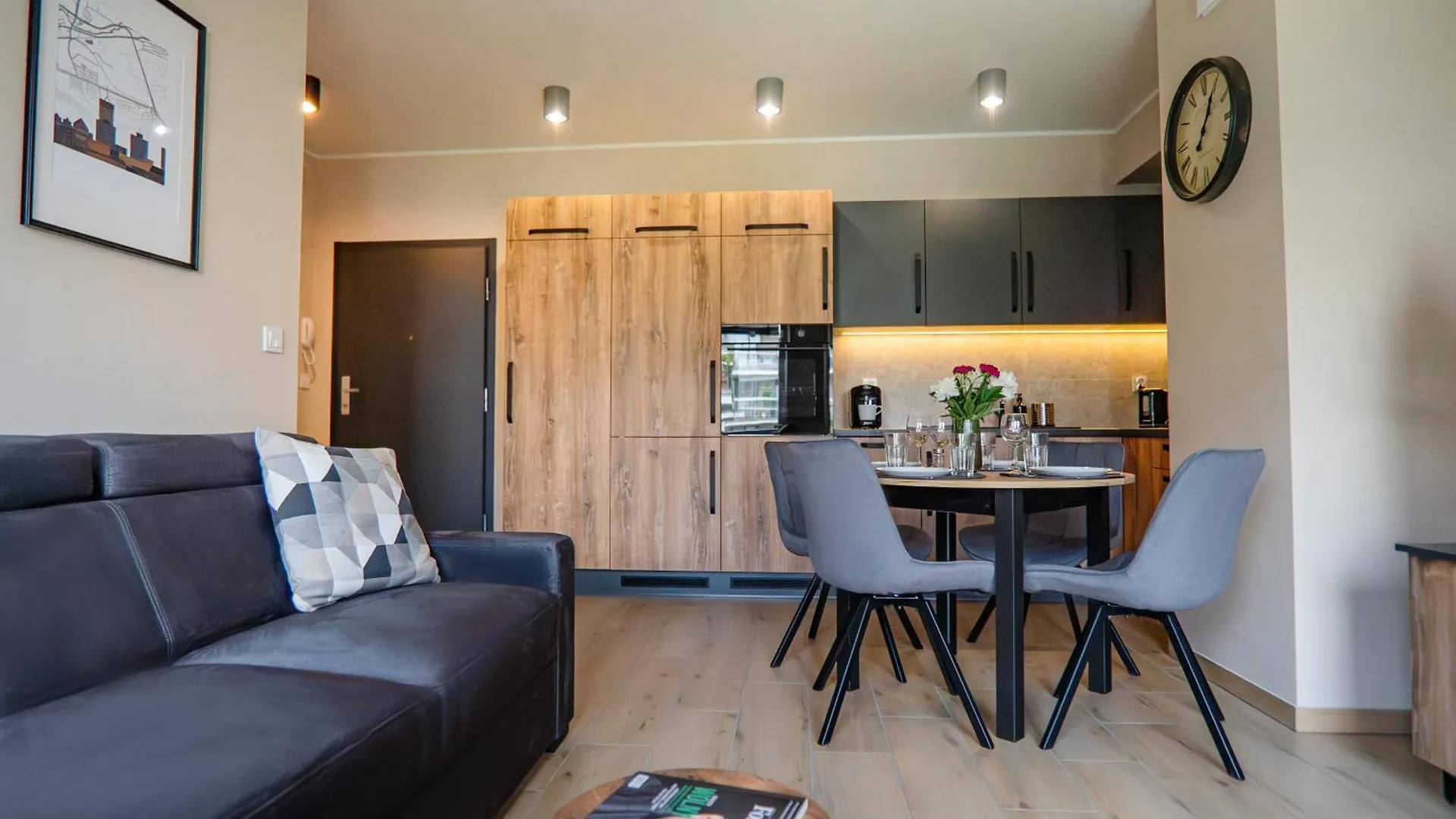 Poznan Jezyk-Luxury Apartment Free Parking